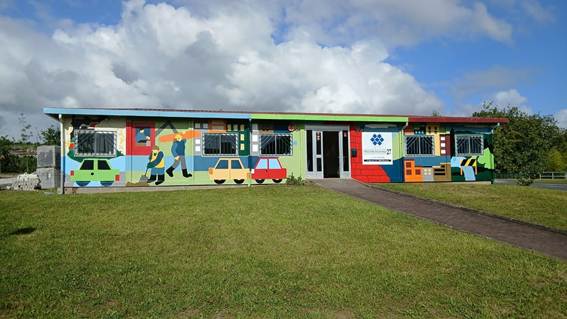 Mural comunitario P27 Biziberritzen realizado por el grupo Bidean de Erroak Sartu Elkartea